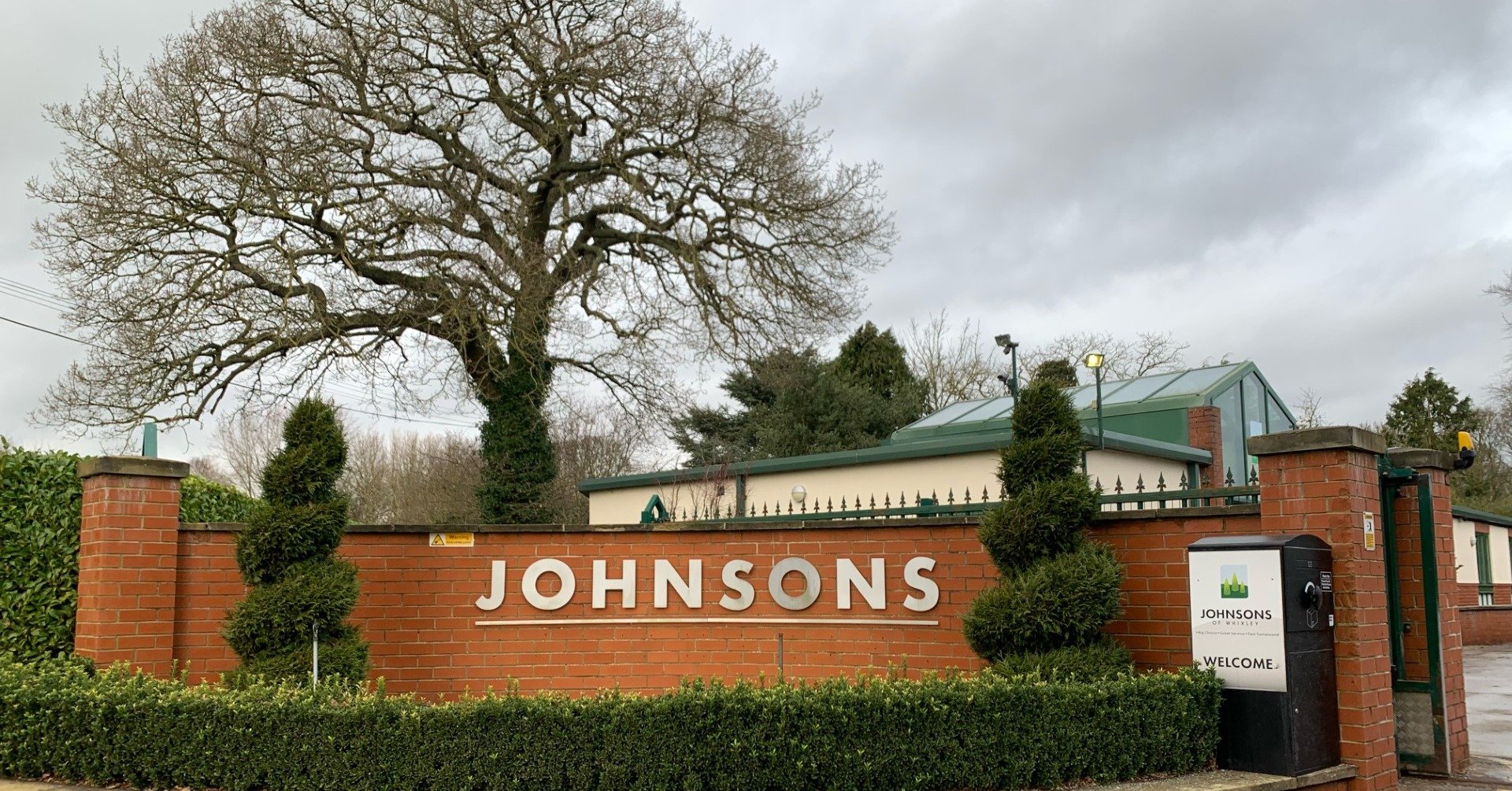 Johnsons of Whixley and ErfGoed have agreed to a first  [...]